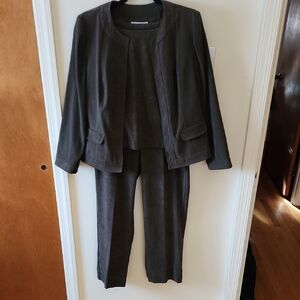 Sag Harbor Olive Green 3 Piece Suit Faux Suede Paisley Jacket, Vest & Pants